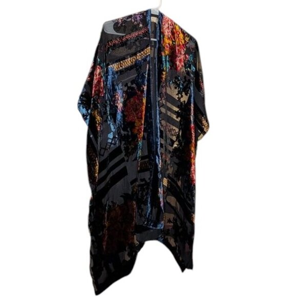 Ky Soreco Boho Velvet Burnout Floral Flyaway Kimono Poncho Sheer Shawl Ruana - Picture 4 of 5